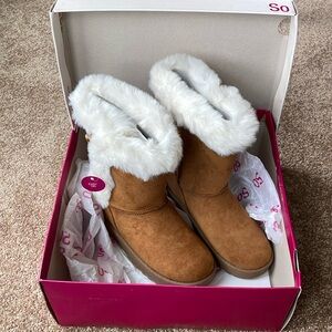 SO Girls Winter Boots,  faux shearling Chestnut brown,  Size 2, NEW IN B…